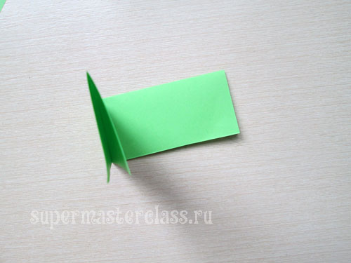 Origami bookmark-heart for books