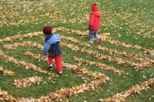 autumn games in autumn with children