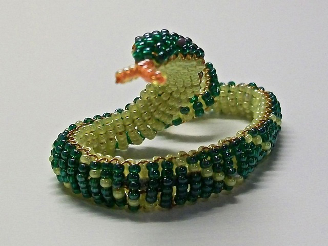 Snake from beads-14